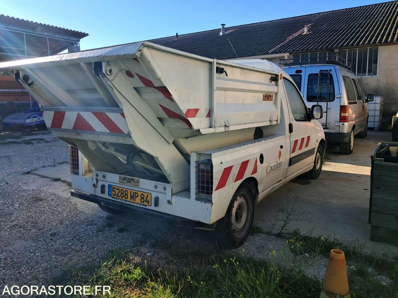 PEUGEOT PARTNER BENNE - فان المدمجة: صورة 4 PEUGEOT PARTNER BENNE - فان المدمجة: صورة 4