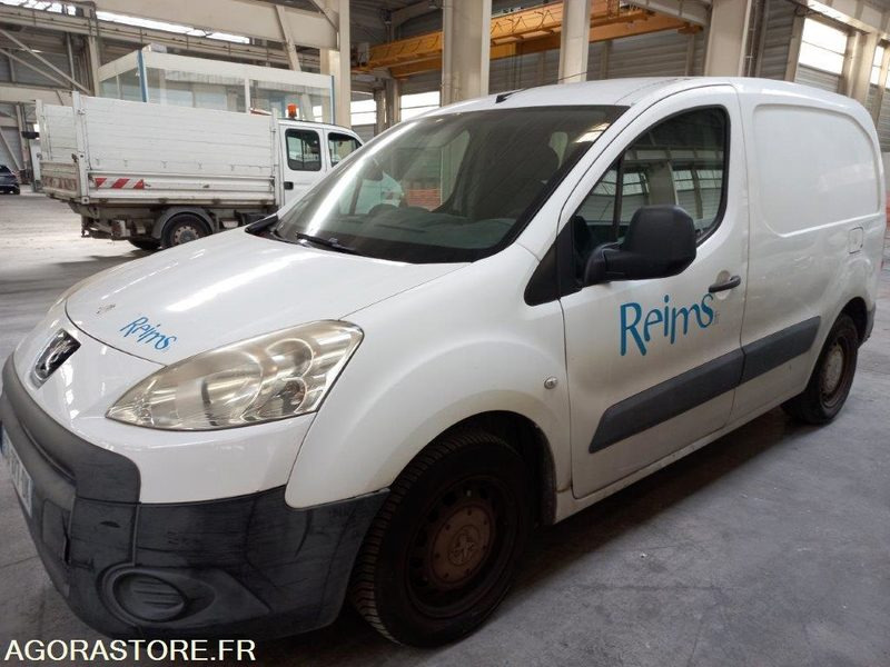 PEUGEOT PARTNER CD-377-DK - فان المدمجة: صورة 2 PEUGEOT PARTNER CD-377-DK - فان المدمجة: صورة 2