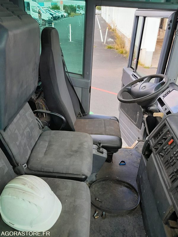 PL BOM MERCEDES - شاحنة قمامة: صورة 4 PL BOM MERCEDES - شاحنة قمامة: صورة 4