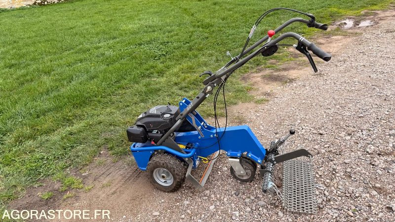 POGET RDT 60 RABOT DESHERBEUR TRACTÉ - معدات البستنة: صورة 2 POGET RDT 60 RABOT DESHERBEUR TRACTÉ - معدات البستنة: صورة 2