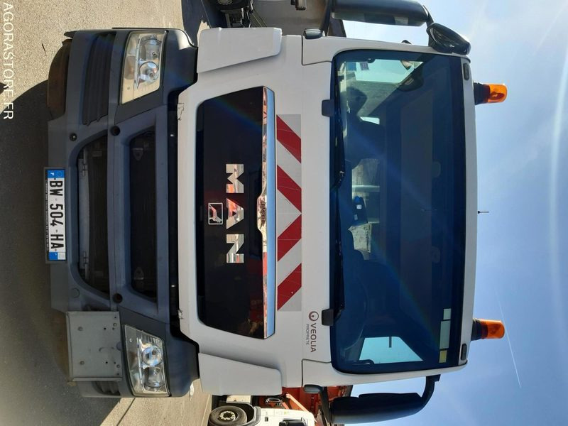 PORTEUR AMPLIROLL MAN TGS 26.400 (R51996) - BRAS GUIMA PALFINGER-2011-563 000 Km - شاحنة: صورة 2 PORTEUR AMPLIROLL MAN TGS 26.400 (R51996) - BRAS GUIMA PALFINGER-2011-563 000 Km - شاحنة: صورة 2