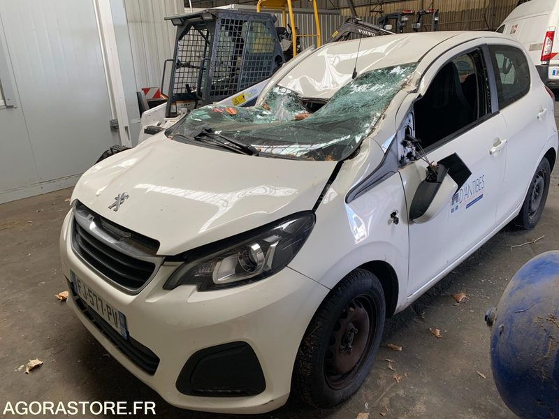 Peugeot 108 - 2019 - 33 967 kms - FJ 577 PV - سيارة: صورة 3 Peugeot 108 - 2019 - 33 967 kms - FJ 577 PV - سيارة: صورة 3