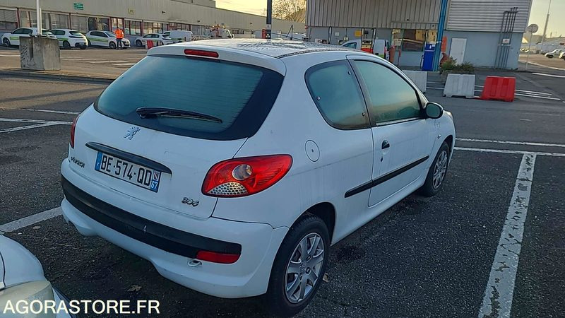 Peugeot 206 - 2011 - 155124kms - BE574QD - سيارة: صورة 3 Peugeot 206 - 2011 - 155124kms - BE574QD - سيارة: صورة 3