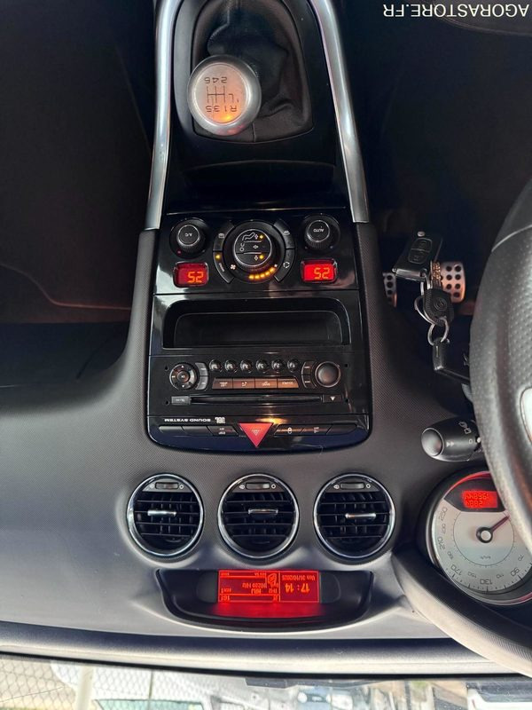 Peugeot 308 1.6 THP 16v 200ch GTi 5p - سيارة: صورة 5 Peugeot 308 1.6 THP 16v 200ch GTi 5p - سيارة: صورة 5