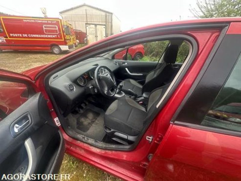 سيارة Peugeot 308 - AN521 PG: صورة 18