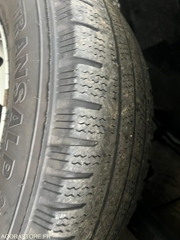 Peugeot Boxer 165CV L2H2 avec Hayon et Galerie - 2023 - 90000 Kms - فان: صورة 2 Peugeot Boxer 165CV L2H2 avec Hayon et Galerie - 2023 - 90000 Kms - فان: صورة 2