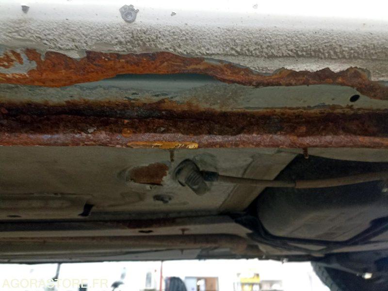 Peugeot Partner (pour pièces) - فان المدمجة: صورة 5 Peugeot Partner (pour pièces) - فان المدمجة: صورة 5