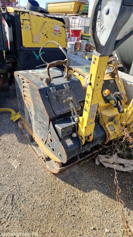 Plaque vibrante - Bomag 50/55 - معدات الانشاءات: صورة 1 Plaque vibrante - Bomag 50/55 - معدات الانشاءات: صورة 1