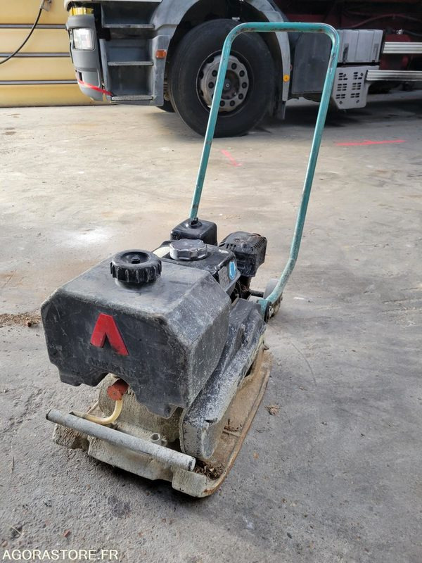 Plaque vibrante - مدحلة: صورة 2 Plaque vibrante - مدحلة: صورة 2