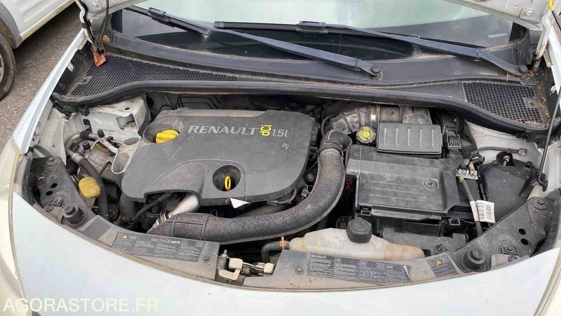 RENAULT CLIO - 2007 - 209285KM - سيارة: صورة 5 RENAULT CLIO - 2007 - 209285KM - سيارة: صورة 5