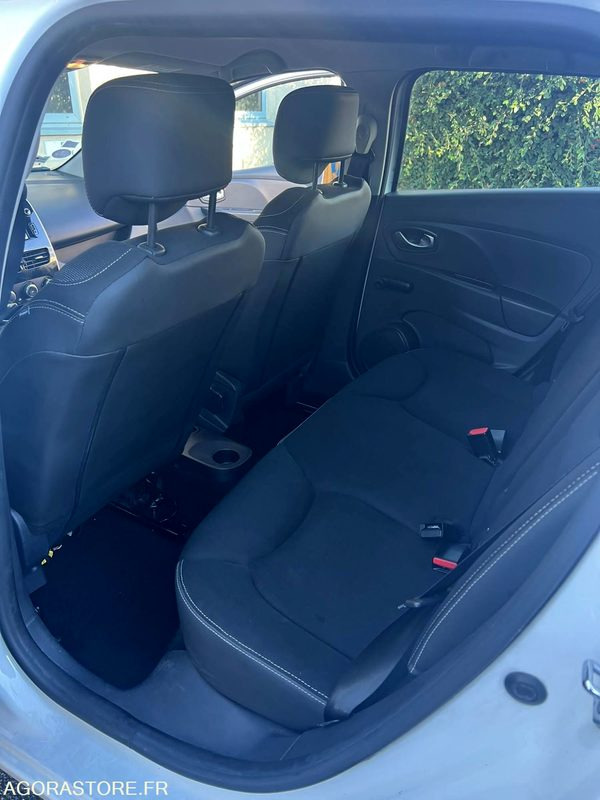 سيارة ستيشن RENAULT CLIO IV ESTATE 241900: صورة 10