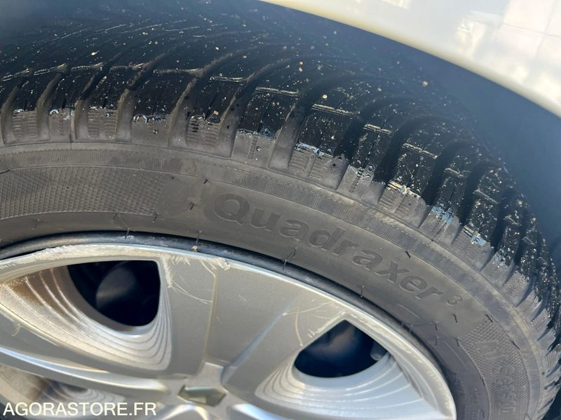 سيارة ستيشن RENAULT CLIO IV ESTATE 241900: صورة 20