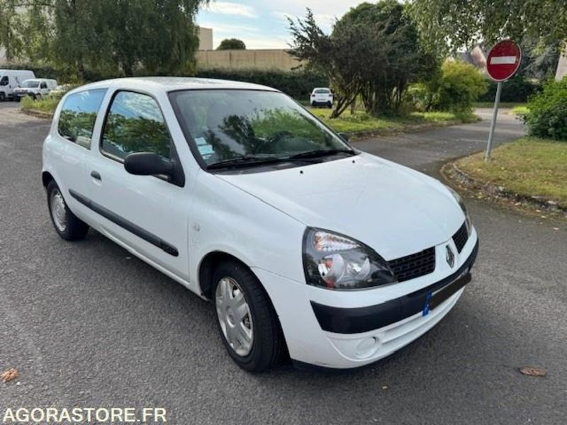 RENAULT CLIO SOCIETE - سيارة: صورة 5 RENAULT CLIO SOCIETE - سيارة: صورة 5