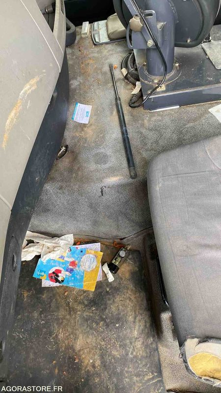 RENAULT DXI 310 - سياره كنس شوارع: صورة 5 RENAULT DXI 310 - سياره كنس شوارع: صورة 5