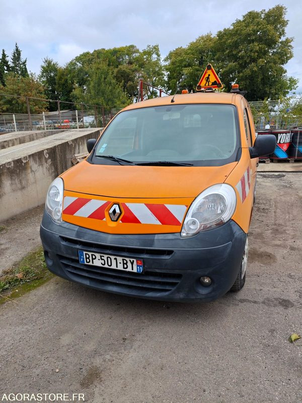 RENAULT KANGGO 1.5Dci BP-501-BY - Moteur tournant - batterie HS - فان المدمجة: صورة 1 RENAULT KANGGO 1.5Dci BP-501-BY - Moteur tournant - batterie HS - فان المدمجة: صورة 1