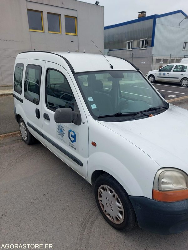 RENAULT KANGOO - 2000 - 119 023KM - NON ROULANT - فان المدمجة: صورة 3 RENAULT KANGOO - 2000 - 119 023KM - NON ROULANT - فان المدمجة: صورة 3