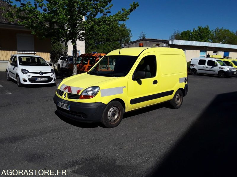 RENAULT KANGOO DCI C2063 - 303160 km - 2006 - فان المدمجة: صورة 1 RENAULT KANGOO DCI C2063 - 303160 km - 2006 - فان المدمجة: صورة 1
