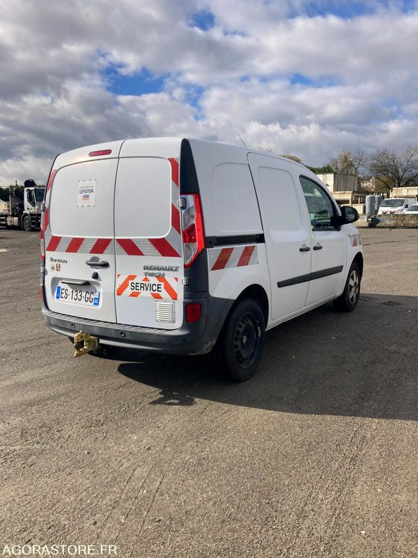 RENAULT KANGOO diesel - Année 2017 - 330 000 km - فان المدمجة: صورة 5 RENAULT KANGOO diesel - Année 2017 - 330 000 km - فان المدمجة: صورة 5