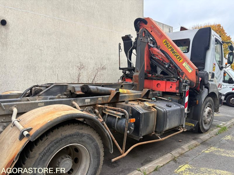 RENAULT KERAX - 2005 - 132420kms - شاحنة: صورة 4 RENAULT KERAX - 2005 - 132420kms - شاحنة: صورة 4