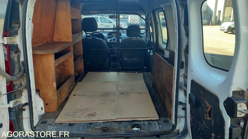 RENAULT Kangoo - 2012 - 231542km - فان المدمجة: صورة 5 RENAULT Kangoo - 2012 - 231542km - فان المدمجة: صورة 5
