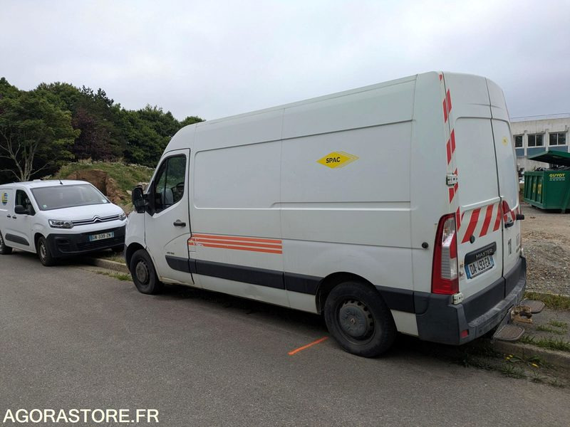 RENAULT MASTER - 2013 - 257835 km - فان: صورة 3 RENAULT MASTER - 2013 - 257835 km - فان: صورة 3