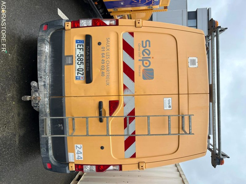 RENAULT MASTER 7 PLACES AVEC GALERIE - 2016 / 220754KM (N° 244) - فان: صورة 1 RENAULT MASTER 7 PLACES AVEC GALERIE - 2016 / 220754KM (N° 244) - فان: صورة 1