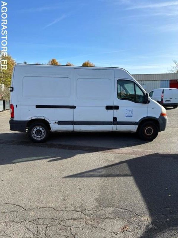 RENAULT MASTER 79850KMS DE 2009 AVEC 79850KM NON ROULANT - فان: صورة 4 RENAULT MASTER 79850KMS DE 2009 AVEC 79850KM NON ROULANT - فان: صورة 4