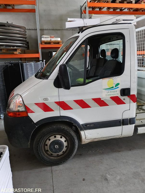 RENAULT MASTER BENNE - قلاب صغير: صورة 3 RENAULT MASTER BENNE - قلاب صغير: صورة 3