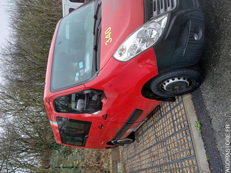 RENAULT MASTER TPMR N°140697 - حافلة صغيرة, ميكروباص: صورة 1 RENAULT MASTER TPMR N°140697 - حافلة صغيرة, ميكروباص: صورة 1