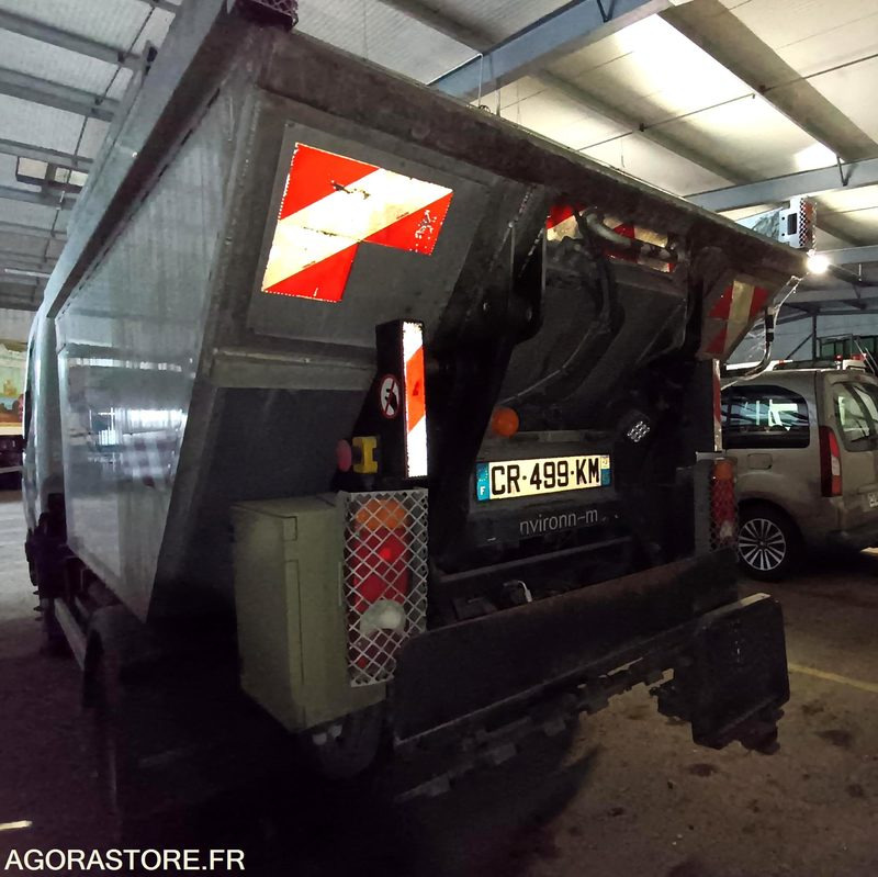 RENAULT MAXITY MINI-BENNE 198000kms 2013 - قلاب صغير: صورة 5 RENAULT MAXITY MINI-BENNE 198000kms 2013 - قلاب صغير: صورة 5