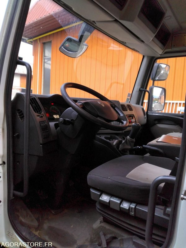 RENAULT MIDLUM 190 NACELLE - منصة محمولة مثبتة على الشاحنة: صورة 5 RENAULT MIDLUM 190 NACELLE - منصة محمولة مثبتة على الشاحنة: صورة 5