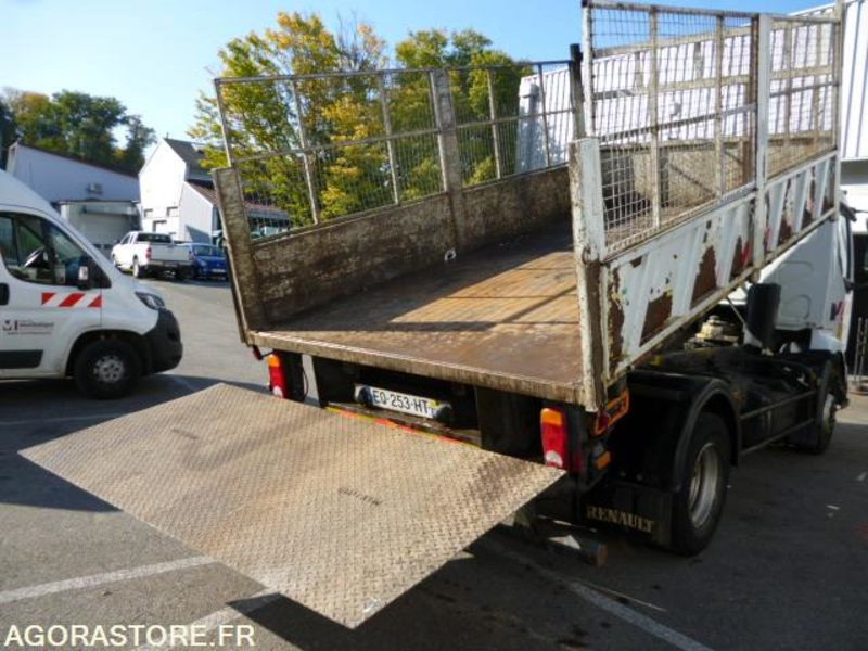 RENAULT MIDLUM 220 DCI BENNE HAYON 174900kms 2003 - شاحنة قلاب: صورة 5 RENAULT MIDLUM 220 DCI BENNE HAYON 174900kms 2003 - شاحنة قلاب: صورة 5