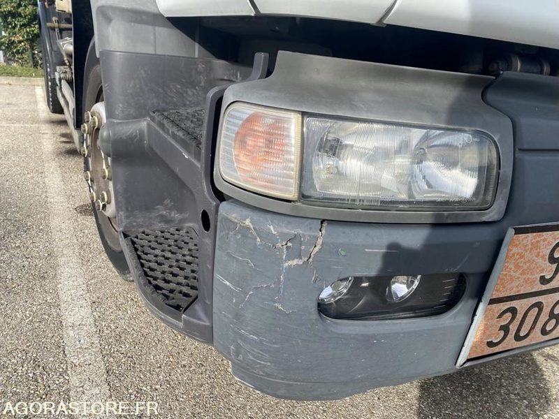 شاحنة RENAULT PREMIUM 210.19 19 t citerne ADR-  -2006-517007-BJ288SY - export only: صورة 11