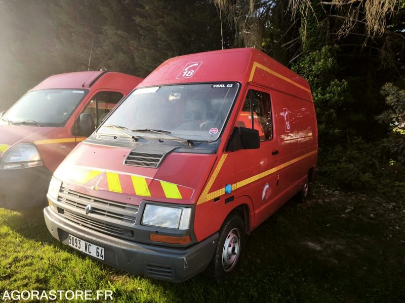 RENAULT T1400 23151km - 1993 - فان: صورة 1 RENAULT T1400 23151km - 1993 - فان: صورة 1