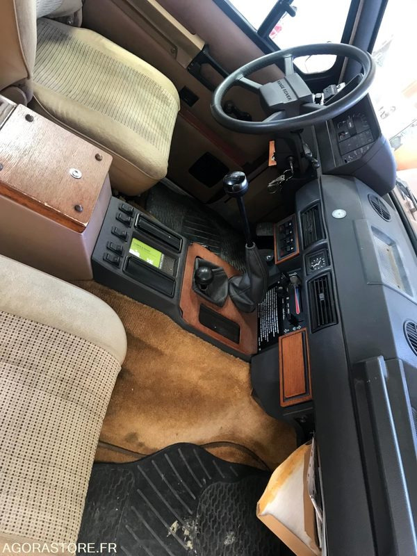 سيارة دفع رباعي Range Rover v8: صورة 10 سيارة دفع رباعي Range Rover v8: صورة 10