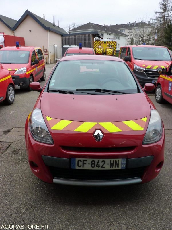 Renault Clio - 2012 - 225619KM - سيارة: صورة 2 Renault Clio - 2012 - 225619KM - سيارة: صورة 2