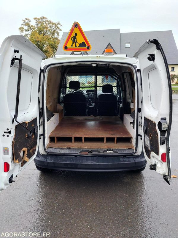 Renault KANGOO - فان المدمجة: صورة 5 Renault KANGOO - فان المدمجة: صورة 5