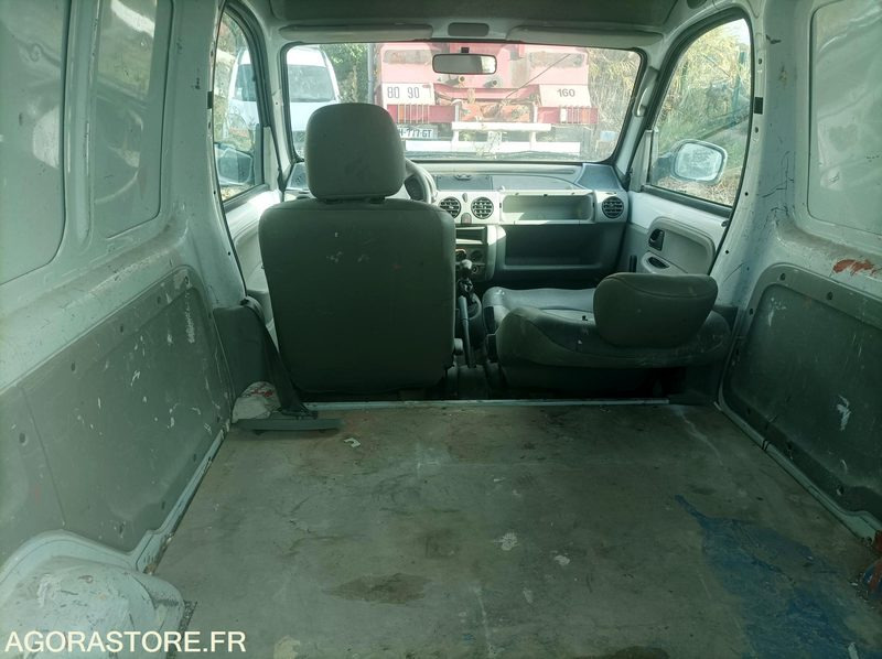 Renault Kangoo 06-2002 3990ZW34 - فان المدمجة: صورة 5 Renault Kangoo 06-2002 3990ZW34 - فان المدمجة: صورة 5
