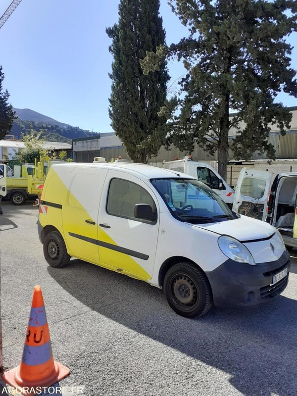 Renault Kangoo - 2009 - 161868KM - فان المدمجة: صورة 3 Renault Kangoo - 2009 - 161868KM - فان المدمجة: صورة 3