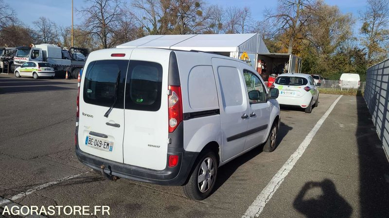 Renault Kangoo - 2011 - 125072kms - BE049EM - فان المدمجة: صورة 2 Renault Kangoo - 2011 - 125072kms - BE049EM - فان المدمجة: صورة 2