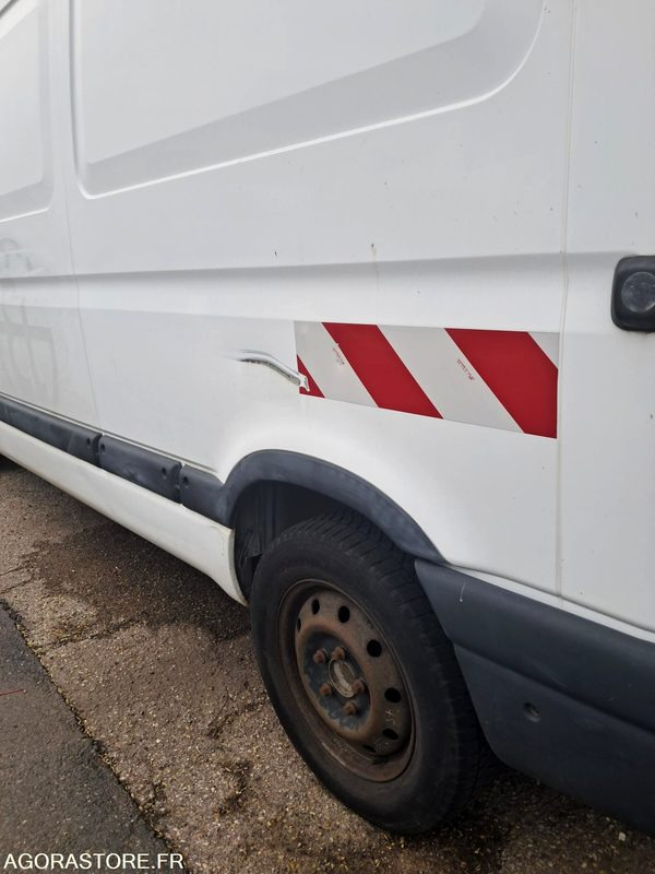فان المدمجة Renault MASTER  6074-ZR-42: صورة 12