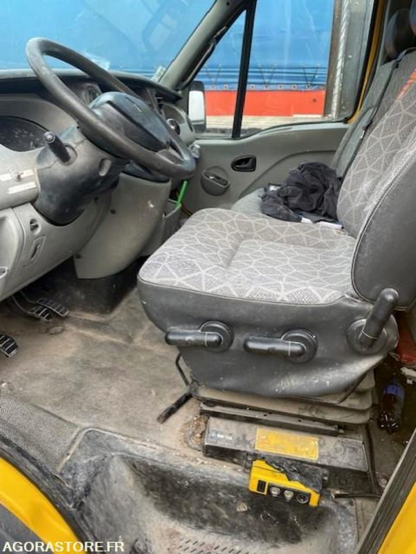 Renault Mascott benne basculante 2010 - قلاب صغير: صورة 3 Renault Mascott benne basculante 2010 - قلاب صغير: صورة 3