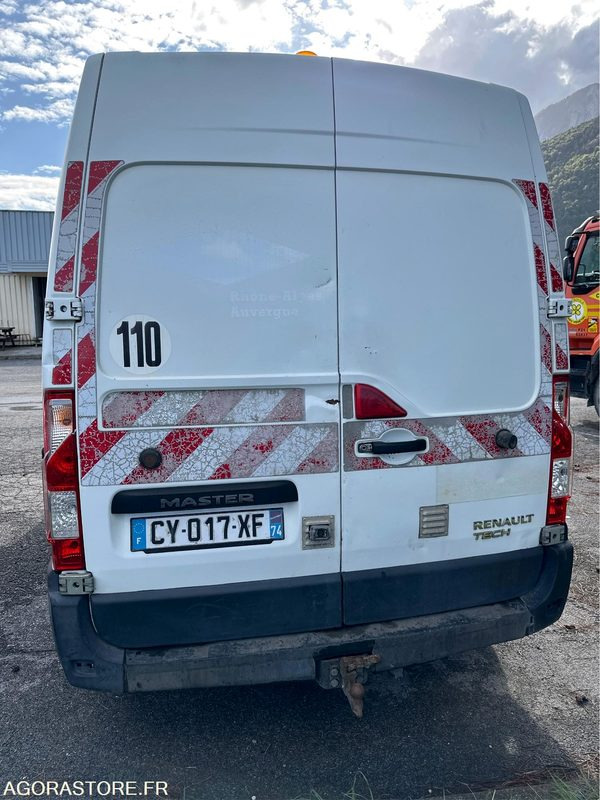 Renault Master - 2013 - 174908kms (P1510287) - فان: صورة 4 Renault Master - 2013 - 174908kms (P1510287) - فان: صورة 4
