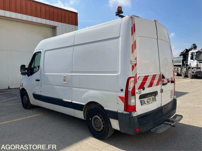 Renault - Master - 2014 - 295483kms (P1511343) - فان: صورة 4 Renault - Master - 2014 - 295483kms (P1511343) - فان: صورة 4