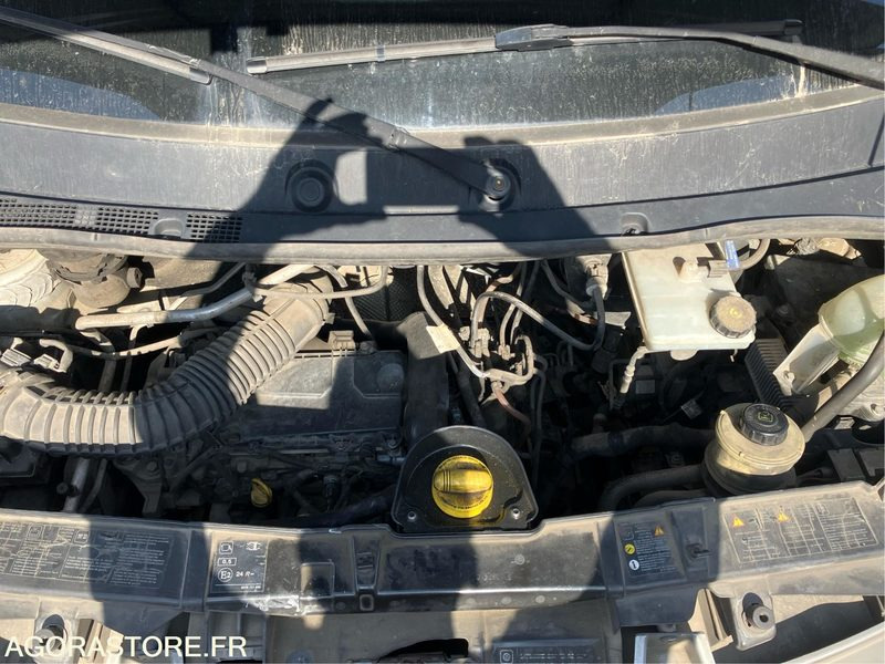 Renault - Master - 2014 - 295483kms (P1511343) - فان: صورة 5 Renault - Master - 2014 - 295483kms (P1511343) - فان: صورة 5