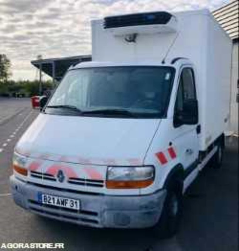 Renault Master Frigorifique 3T5 - 245575km - 2002 - شاحنة توصيل مبردة: صورة 3 Renault Master Frigorifique 3T5 - 245575km - 2002 - شاحنة توصيل مبردة: صورة 3