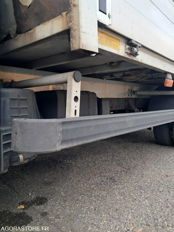 Renault Maxity CG-384-PJ - شاحنة: صورة 4 Renault Maxity CG-384-PJ - شاحنة: صورة 4