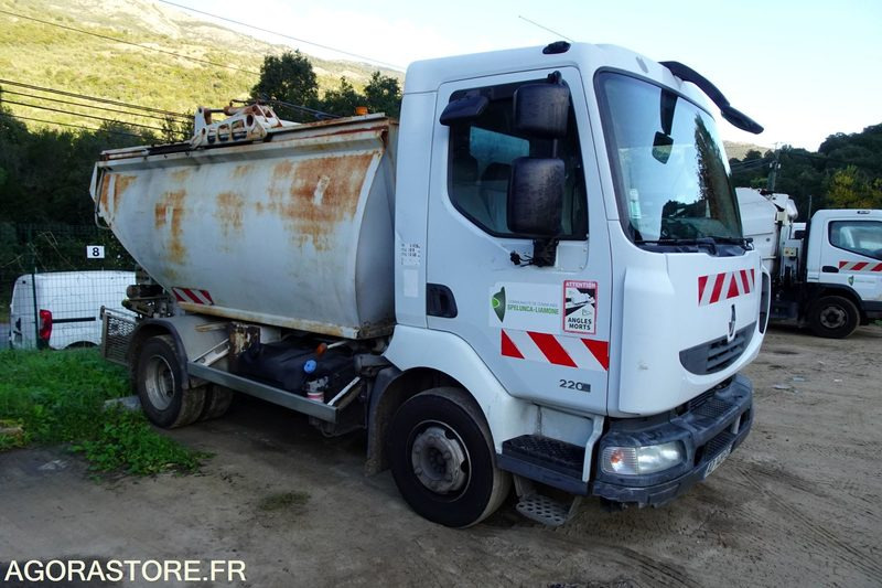 Renault Midlum 220 DXI - شاحنة قمامة: صورة 3 Renault Midlum 220 DXI - شاحنة قمامة: صورة 3