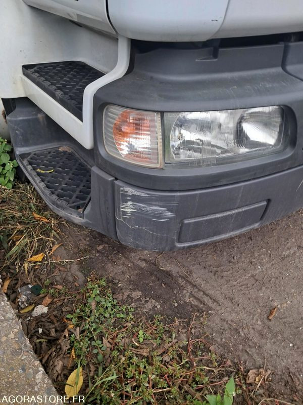 Renault Midlum 2650 ZJ 42 - شاحنة برافعة خطافية: صورة 4 Renault Midlum 2650 ZJ 42 - شاحنة برافعة خطافية: صورة 4