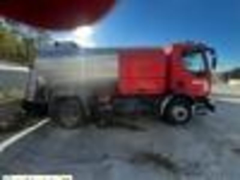 Renault Midlum + Epandeuse Secmair - 2008 - 220267kms (P2002828) - شاحنة: صورة 2 Renault Midlum + Epandeuse Secmair - 2008 - 220267kms (P2002828) - شاحنة: صورة 2